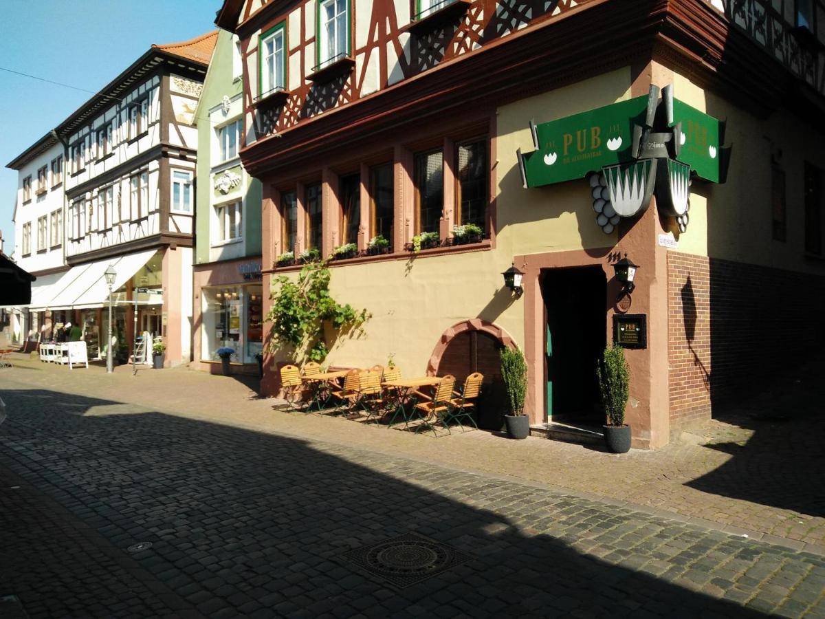 Pub 111 - Die Altstadt Unterkunft Miltenberg Luaran gambar