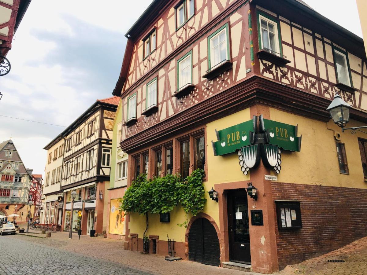 Pub 111 - Die Altstadt Unterkunft Miltenberg Luaran gambar